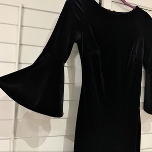 Calvin Klein Mid-sleeve velvet black dress